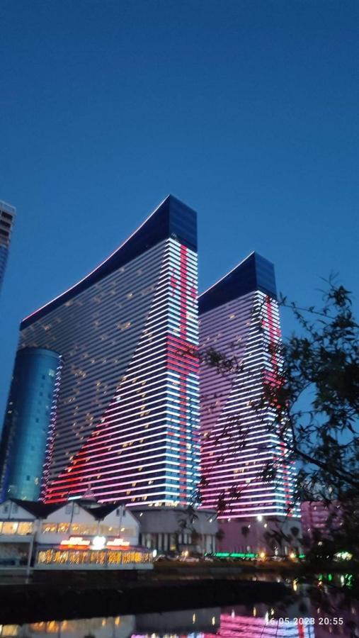 Orbi City- Twin Towers Corpus C Batumi Exterior photo